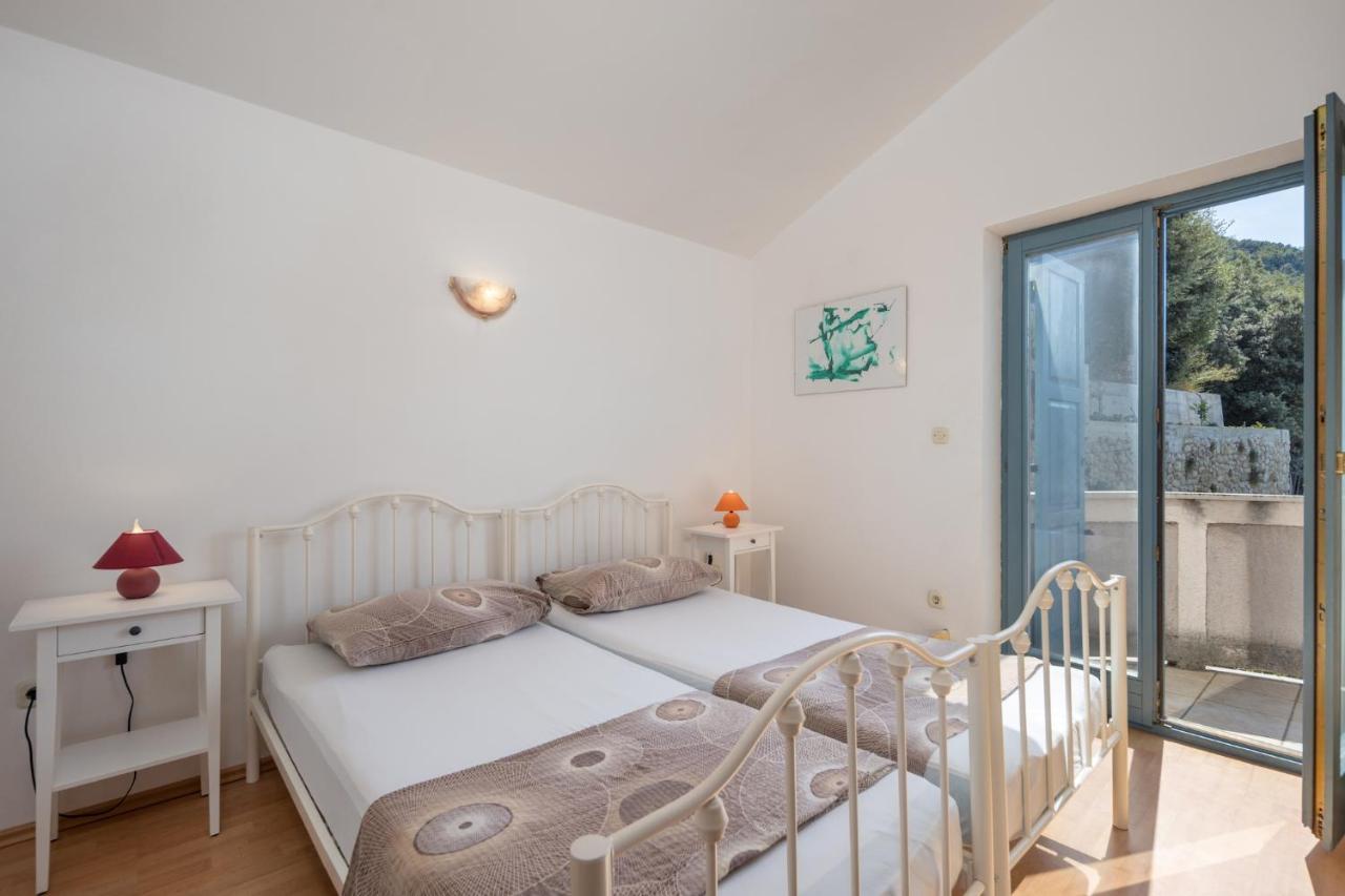 Apartment Doris スペタルスカ・ドラガ エクステリア 写真