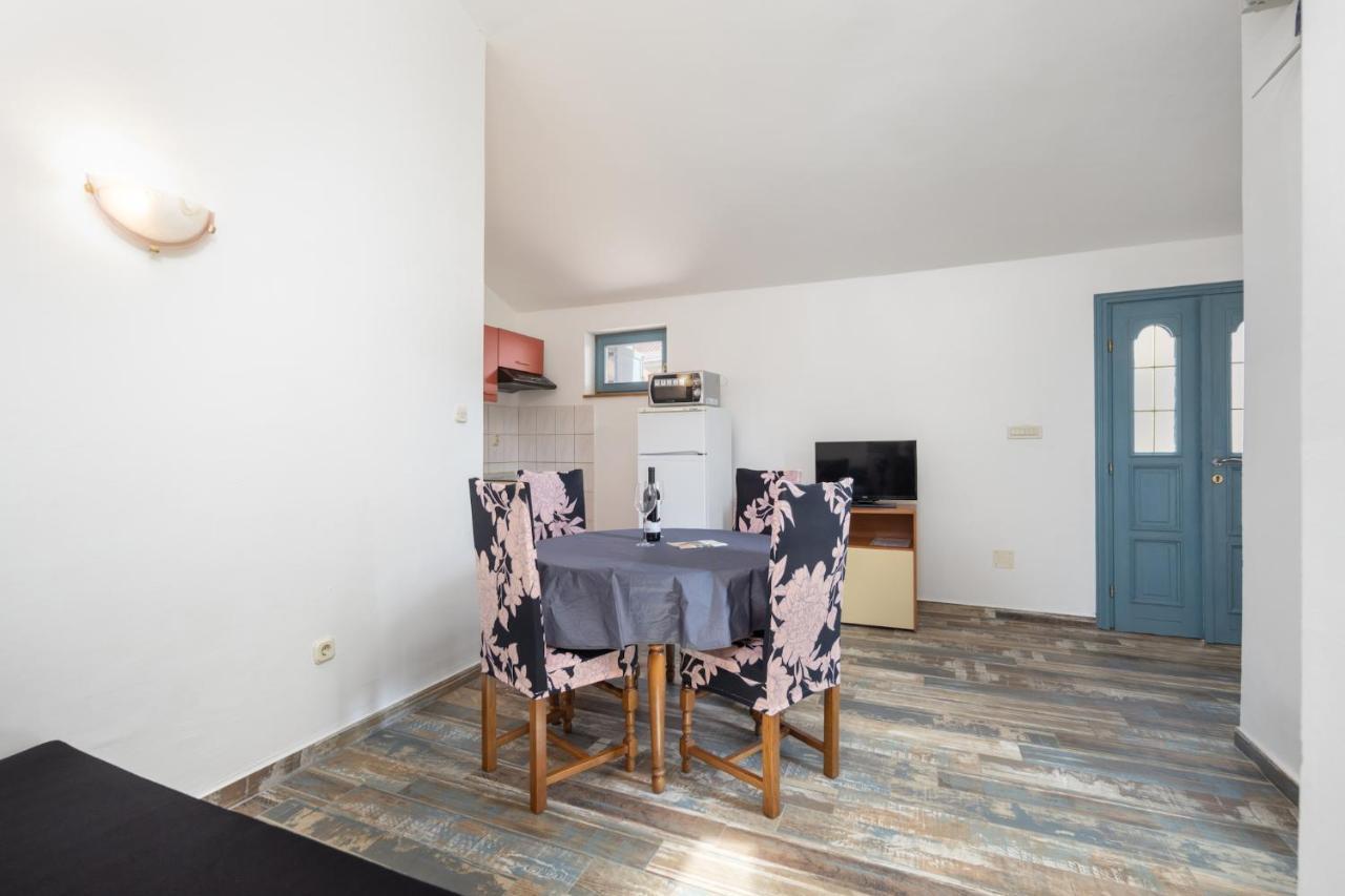 Apartment Doris スペタルスカ・ドラガ エクステリア 写真